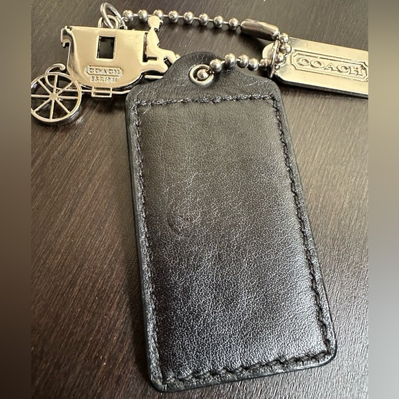 Coach EUC Iconic Silver Carriage & Brown Leather Hangtags - Picture 8 of 9